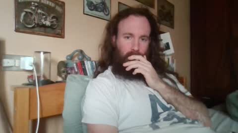 yeti_92 online show from February 8, 9:15 am