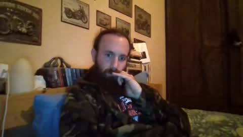 Snapshot of yeti_92 chatting on March 7, 6:43 pm yeti_92 online show from March 7, 6:43 pm