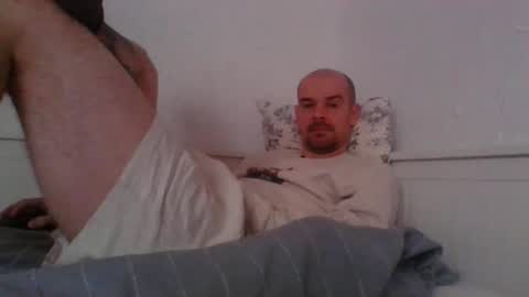 yewloo online show from January 17, 8:06 am