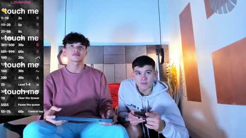 yizus_bonz online show from December 16, 8:20 am