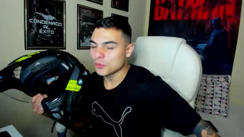 yker online show from October 14, 10:06 pm