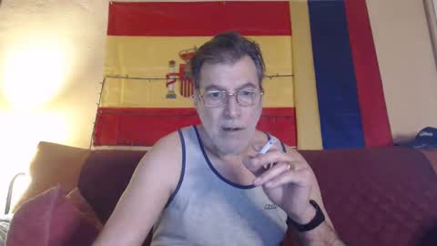 yosep online show from December 30, 11:15 am