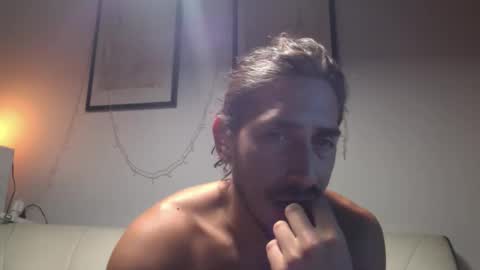 youcallmerobert online show from March 29, 2:44 am