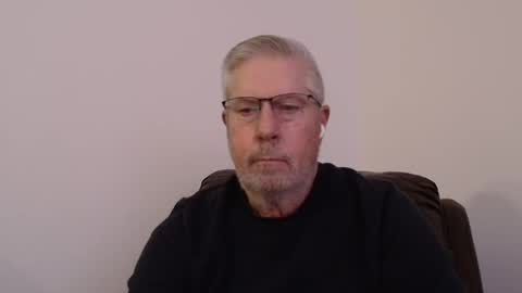 Snapshot of yougogirl_3 chatting on January 22, 3:41 am Colorado Guy Straight online show from January 22, 3:41 am