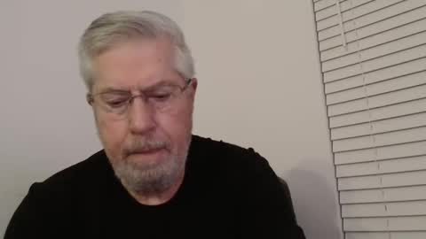 Snapshot of yougogirl_3 chatting on January 5, 11:48 am Colorado Guy Straight online show from January 5, 11:48 am