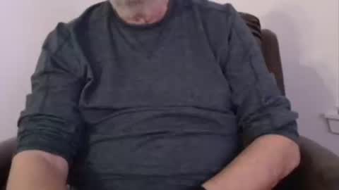 Snapshot of yougogirl_3 chatting on January 15, 4:47 am Colorado Guy Straight online show from January 15, 4:47 am