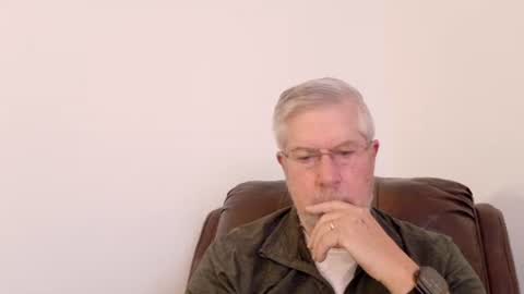 Snapshot of yougogirl_3 chatting on February 16, 9:59 am Colorado Guy Straight online show from February 16, 9:59 am