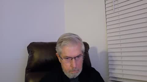 Snapshot of yougogirl_3 chatting on September 21, 11:32 am Colorado Guy Straight online show from September 21, 11:32 am