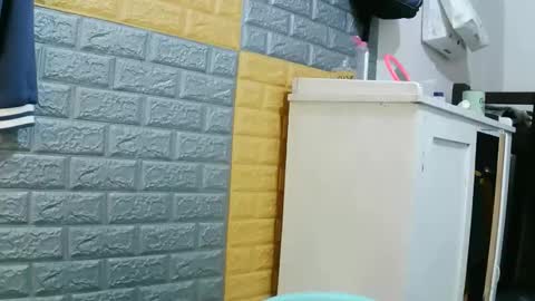 your_love_miaka online show from February 17, 11:09 am