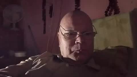 yourfans78gt31 online show from April 22, 8:46 pm