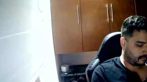 yourpersonalgeniusl online show from April 14, 12:11 am