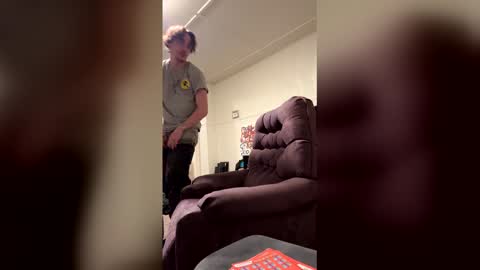 yungstudbev online show from March 1, 12:10 am