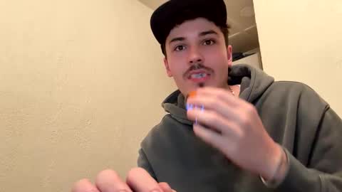 yungstudbev online show from September 19, 12:24 am