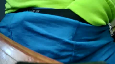 yuppers1234 online show from October 29, 4:32 pm