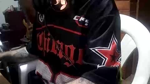 Yuumi online show from April 24, 5:10 am