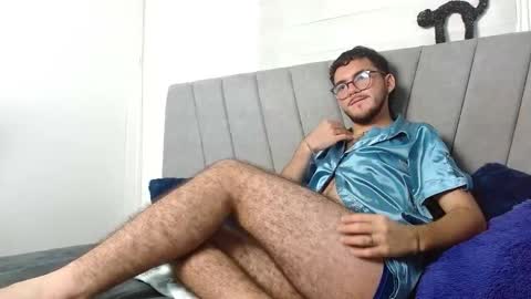 Zack  online show from October 10, 5:34 am