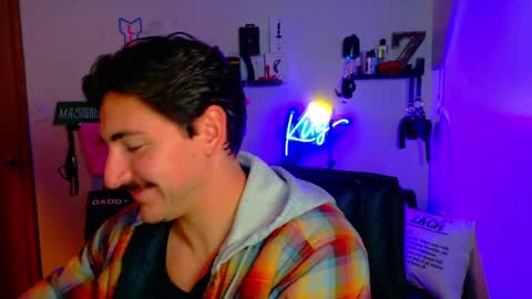 Zach Rhyder online show from November 6, 2:03 am