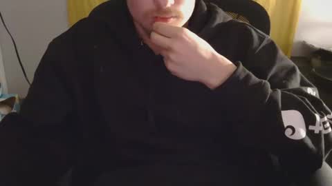 zachmcw25 online show from January 8, 5:56 am