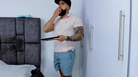 Richard online show from February 26, 2:14 pm