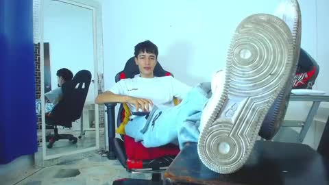 zack online show from January 9, 9:05 pm