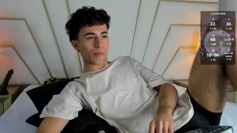 zahir_ashar online show from October 25, 11:56 am