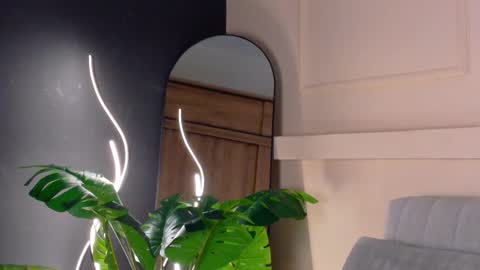 Zane Dawson online show from March 9, 9:20 pm