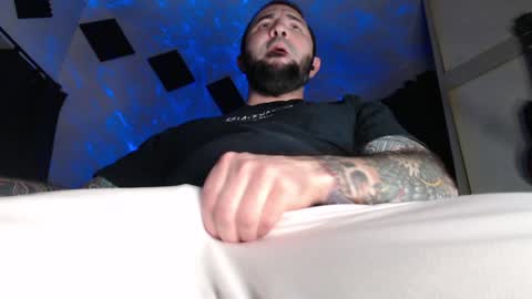 Snapshot of zedizded chatting on December 31, 4:06 am zedizded online show from December 31, 4:06 am