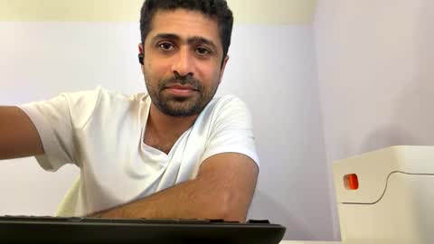 zee20241 online show from February 20, 7:37 pm