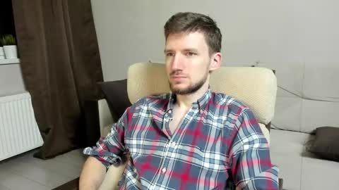 Andrew online show from October 5, 1:42 am