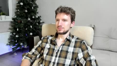 Andrew online show from December 20, 9:28 pm