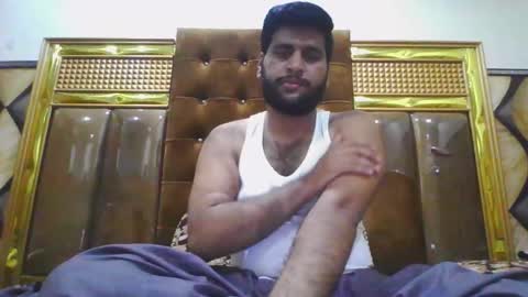 zes6363 online show from November 11, 6:35 pm