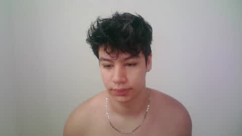 zeus_183 online show from July 17, 12:34 pm