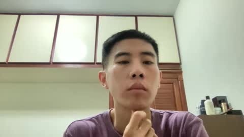 Z online show from January 1, 2:42 pm