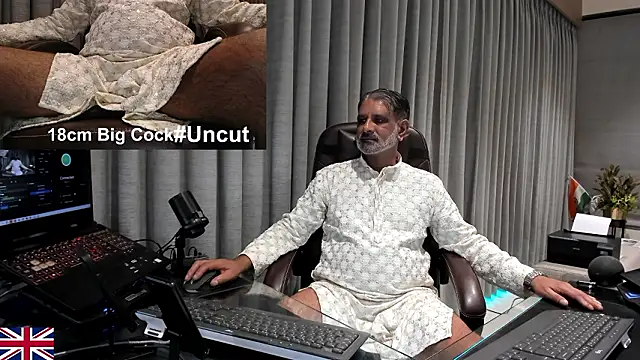 OnlineBossUK online show from March 13, 6:03 pm