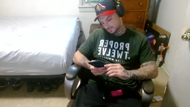 DADDY KANE8--- online show from April 15, 10:32 pm