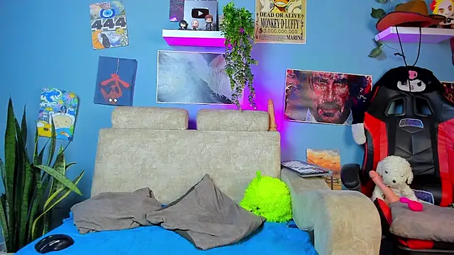 patrick  evans online show from September 18, 2:02 am