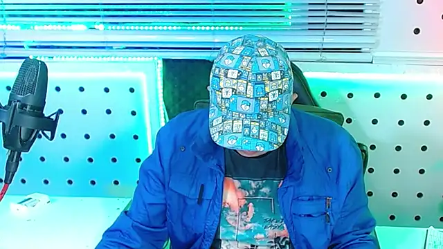 Darko0717 online show from December 22, 6:16 pm