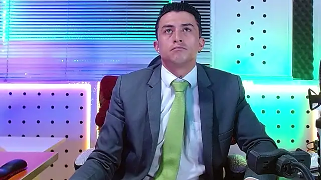 Darko0717 online show from May 30, 3:45 pm