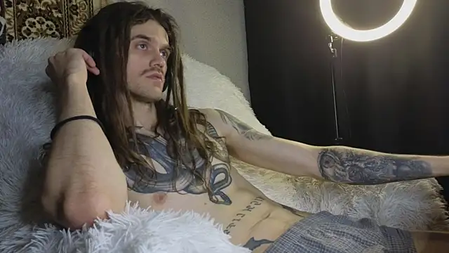 TechnoJesus online show from January 9, 9:20 pm