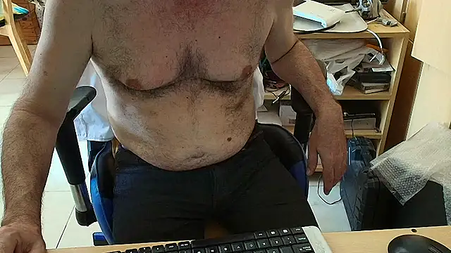 angelgarcia269 online show from February 18, 1:09 pm