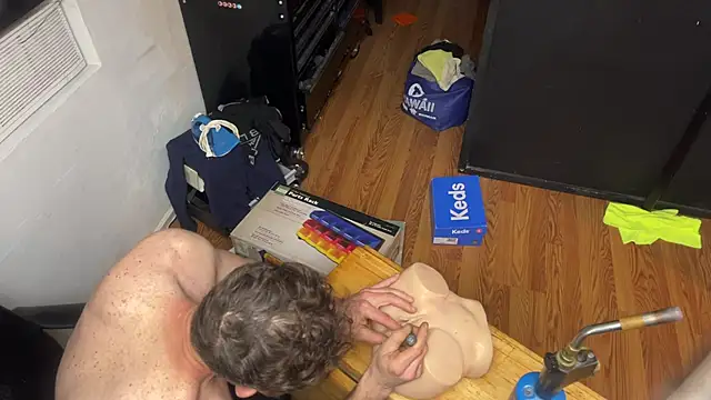 leanjamesdean online show from April 15, 10:32 pm