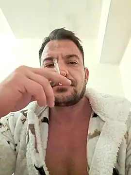 musclemonster31 online show from December 9, 5:35 pm