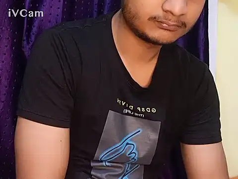Snapshot of felix_dion chatting on January 21, 4:01 pm felix dion online show from January 21, 4:01 pm