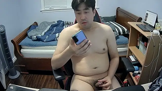 Koreanboy171 online show from March 12, 3:58 am