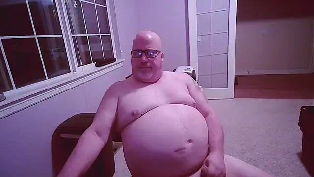 Snapshot of Bigbear0563 chatting on December 14, 1:06 pm Bigbear0563 online show from December 14, 1:06 pm