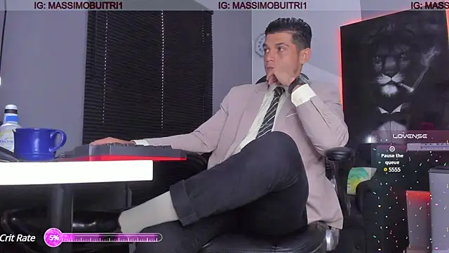 massimo g online show from December 19, 1:40 pm