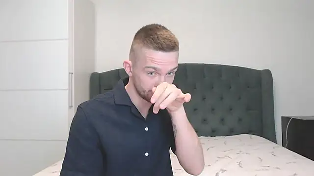 Marselle Laker online show from December 22, 6:28 am