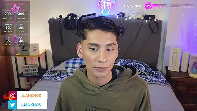 by pandora online show from September 18, 7:16 pm