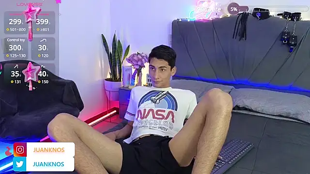 by pandora online show from February 27, 6:09 pm