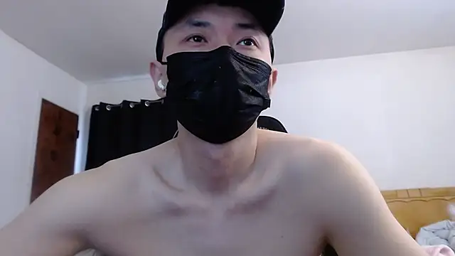 twbobo00715 online show from March 25, 4:55 pm